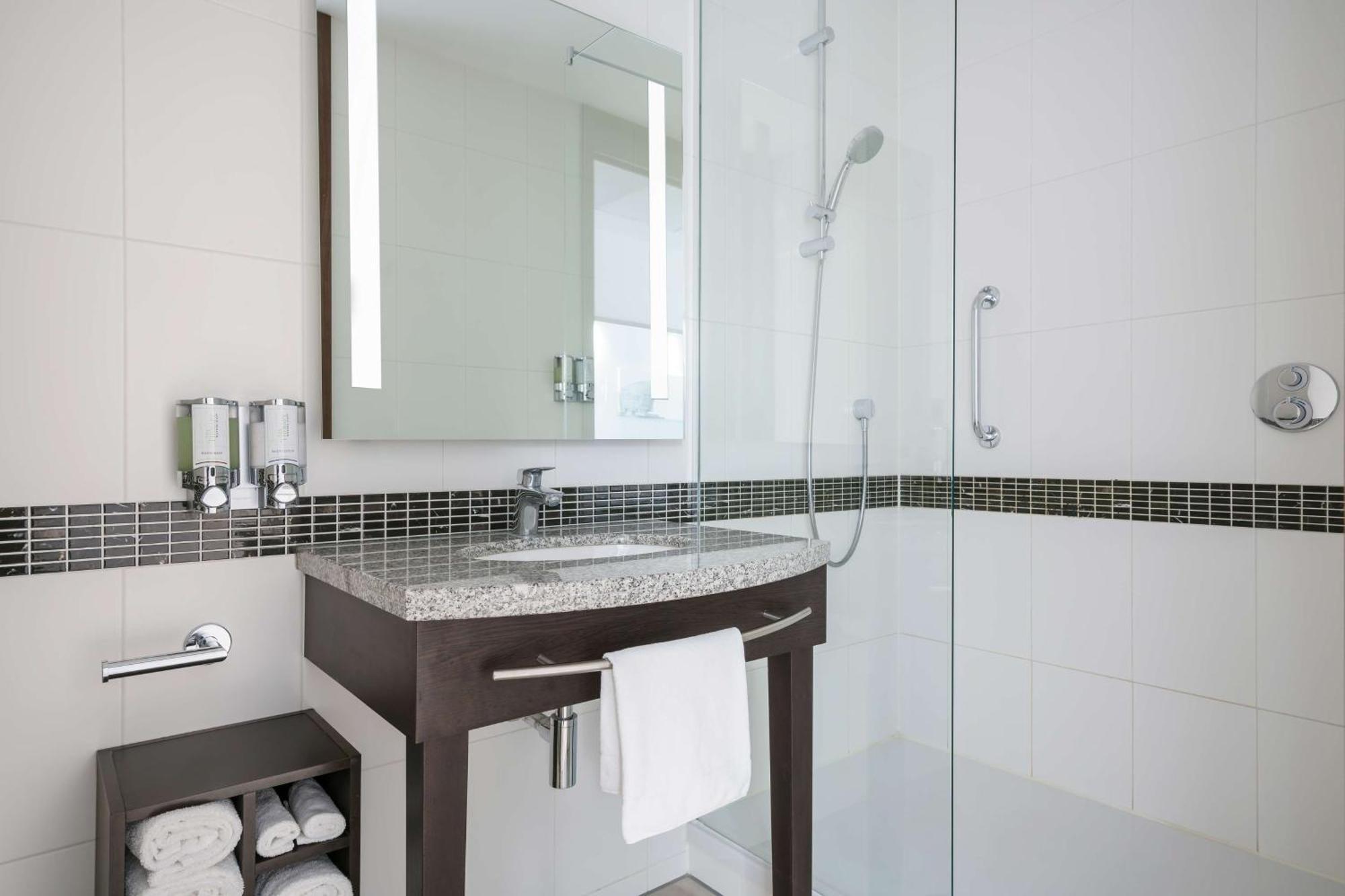 Hampton by Hilton Amsterdam Centre East Hotel Buitenkant foto